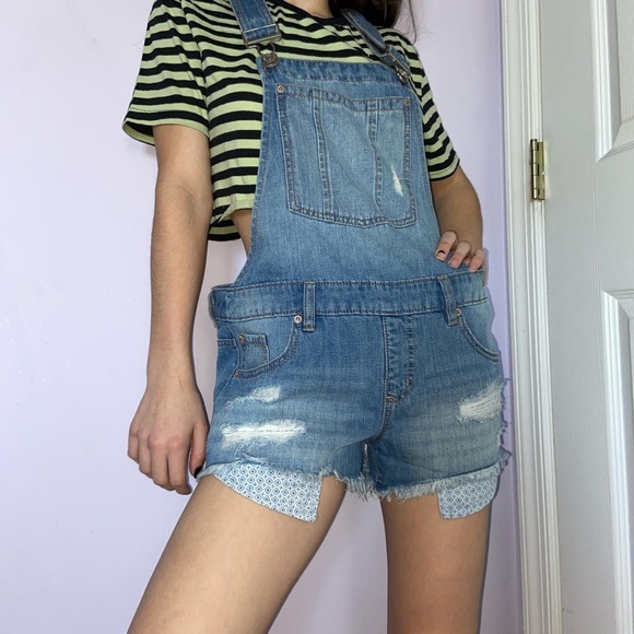 denim overall shorts - Picture 1 of 4